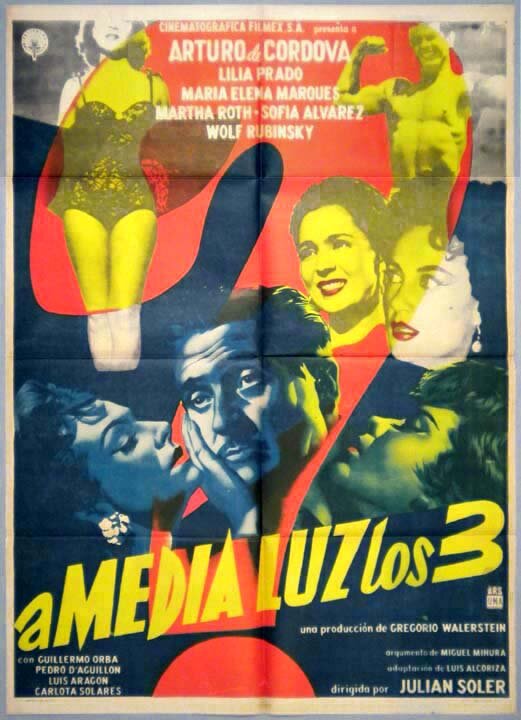 A media luz los tres (1958) постер